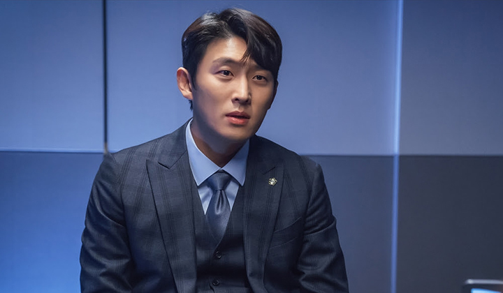 고준 배우 나이 프로필 인스타 키 수트 화보 악역 근육 복근 과거 본명