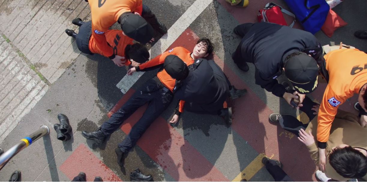 낮에뜨는달_1회