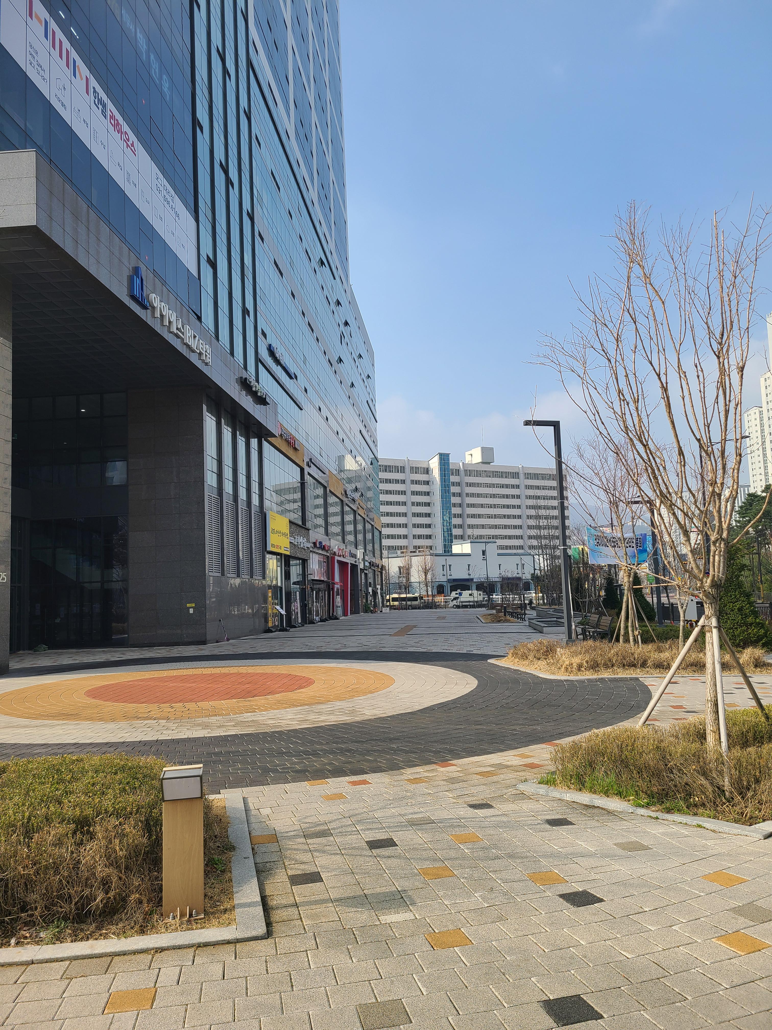 안양아이에스비즈타워 외관 및 주변환경8