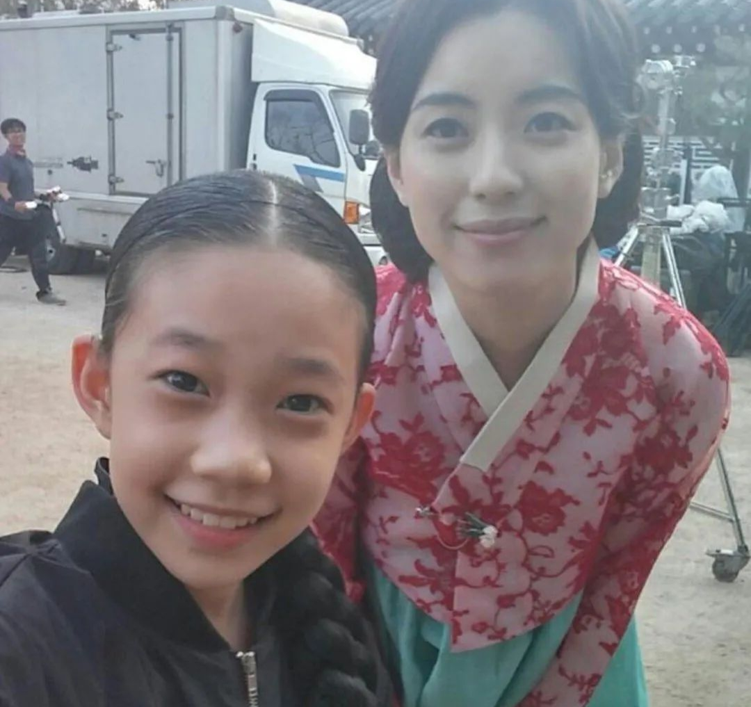 알유넥스트 정은 아역배우