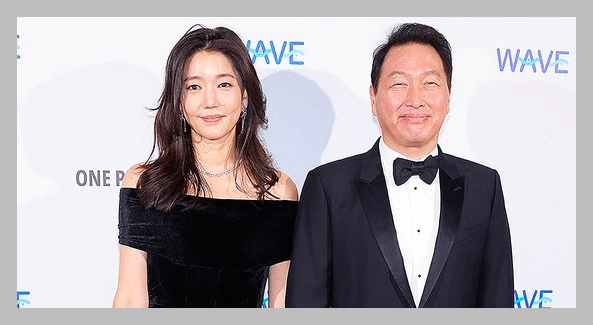 행사에 참여한 김희영 최태원