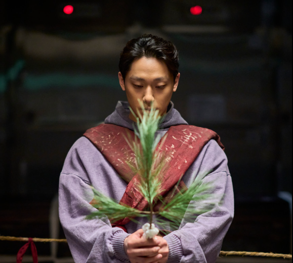 영화 ‘파묘’ 기본 정보 줄거리 출연진 관람평 결말 다시보기