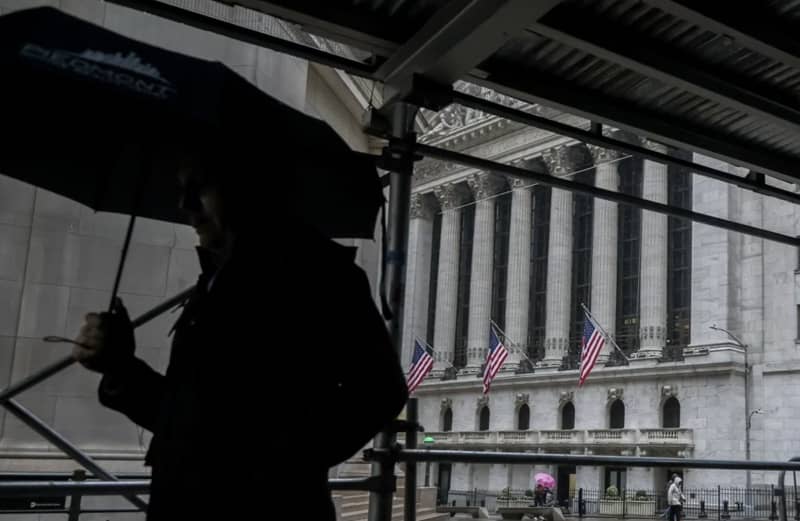 The New York Stock Exchange. Declines in U.S. stocks were broad, with tech shares sliding alongside the Dow Jones Industrial Average. Michael Nagle/Bloomberg News