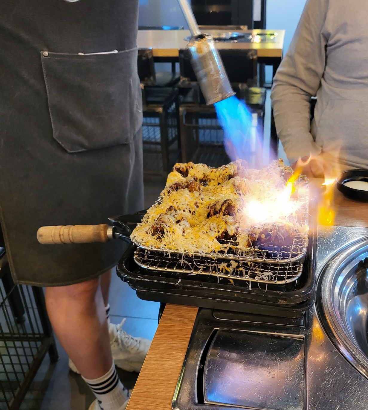 눈꽃석쇠 쭈꾸미 불쇼