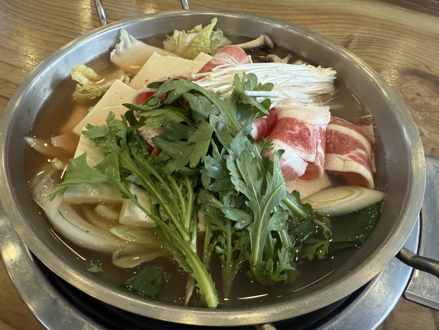 공주 마곡사 맛집 마곡사서울식당 두부전골, 담백한 국물의 한식 전골 메뉴