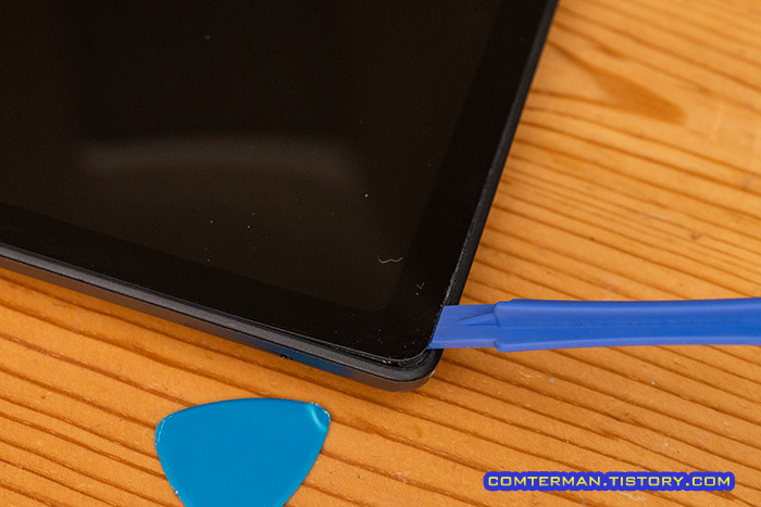 갤럭시 탭 A7 액정 분리