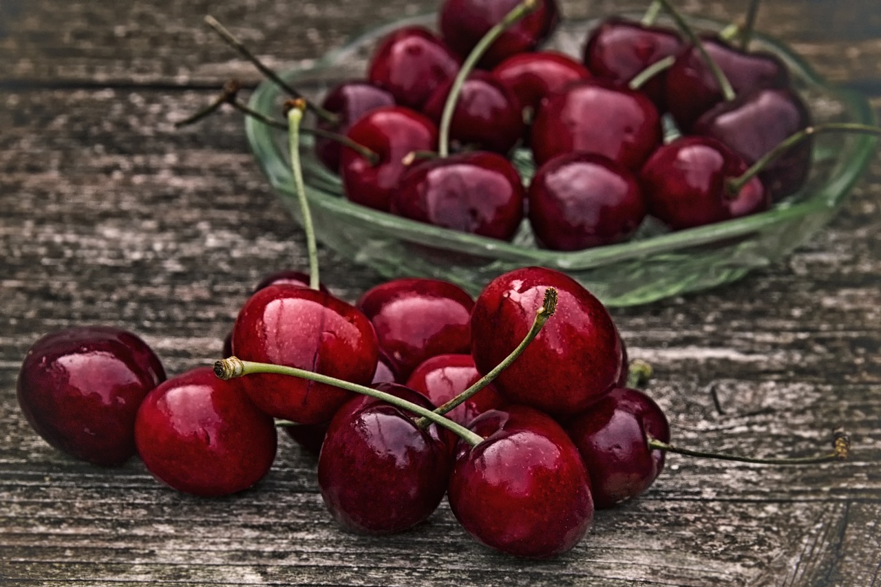 체리(Cherry)의 영양소, 심장 건강, 관절 건강, 섭취 시 주의 사항