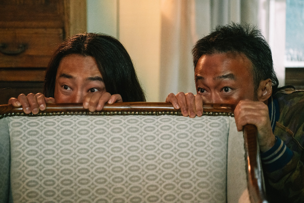 핸섬가이즈-이성민-이희준-스틸컷