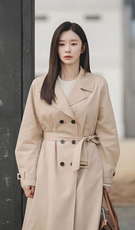이주빈 사주 분석: 신사일주 배우의 성격과 운세