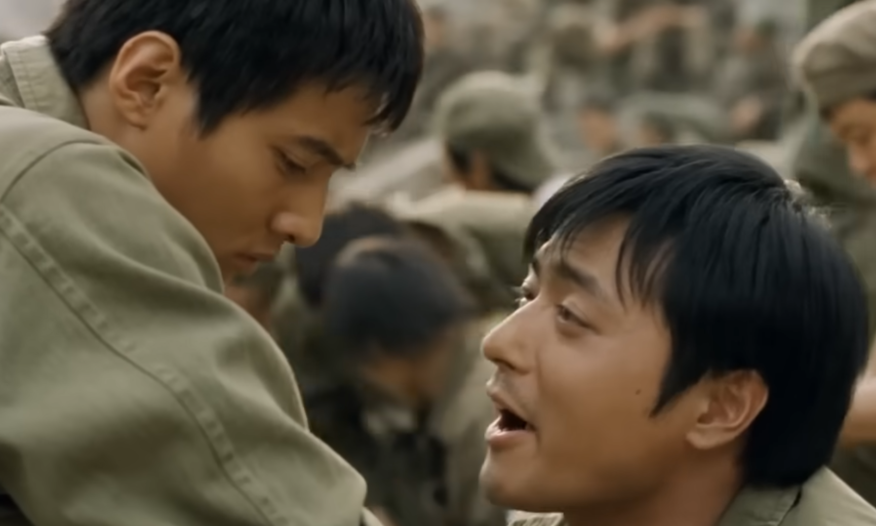 영화 "태극기 휘날리며" 한 장면