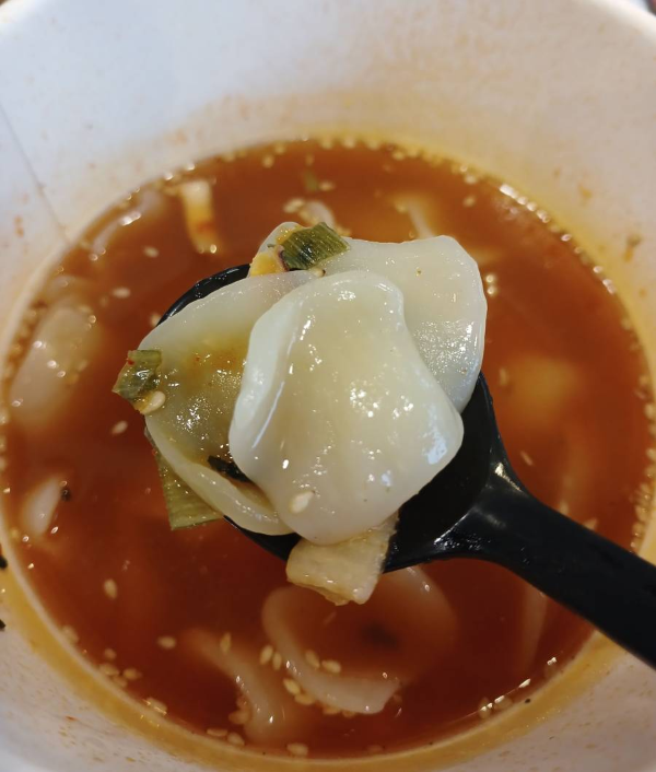 호로록수제비 한입