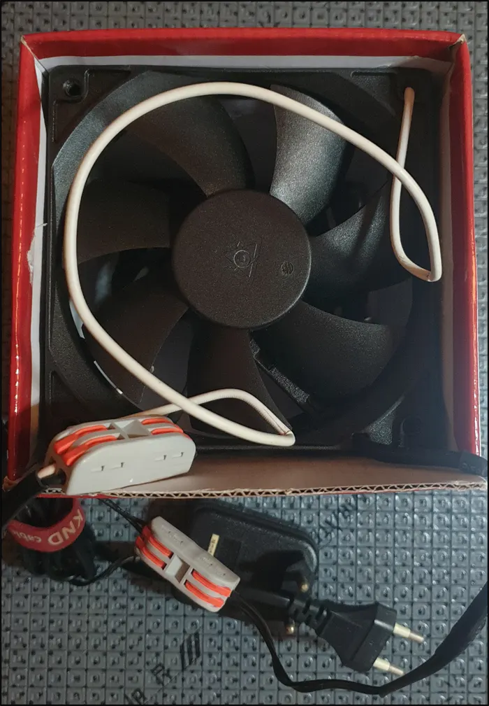 종이케이스 뒷면