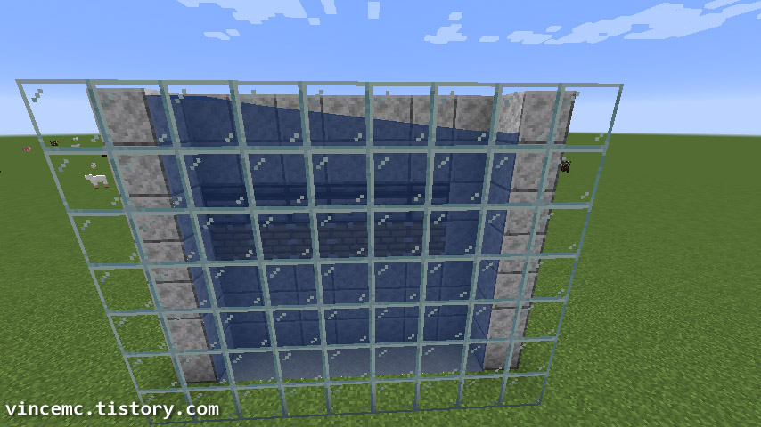 임시로 설치해둔 반블록과 맨 오른쪽 열에 쌓아둔 모래를 제거한 모습