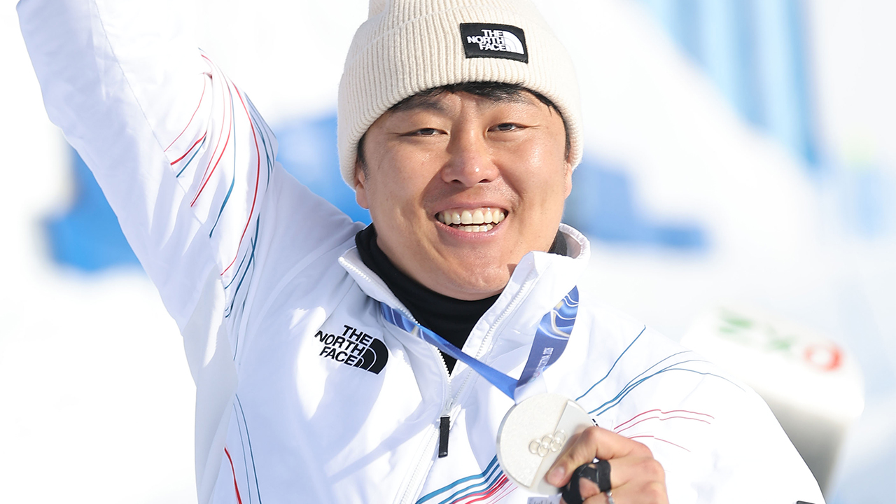 김상겸 밀라노 올림픽 은메달 한국 400호 기적 노장의 투혼