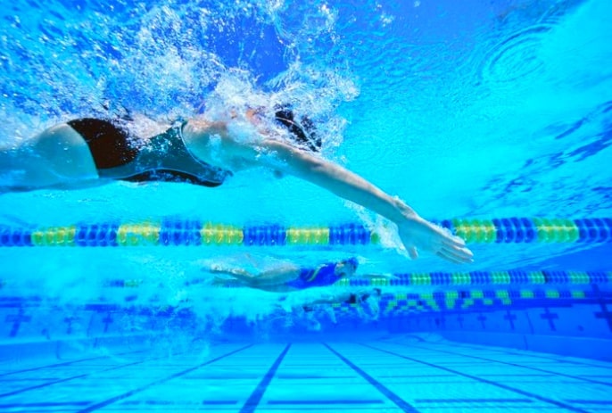 치질에-좋은-운동-수영