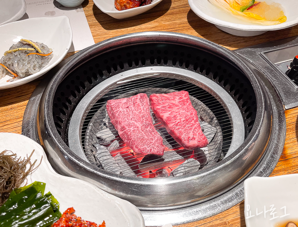 우설화 우설화신영통점 영통맛집 망포맛집 수원맛집 수원갈비 수원갈비맛집 수원한우 망포한우 수원한우맛집 수원한우숯불구이 수원꽃등심 수원꽃등심맛집 광교꽃등심 광교한우 망포꽃등심 갈비맛집 광교갈비맛집