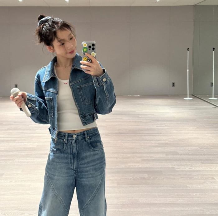 태연 사복