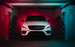 자동차 번호판의 색깔과 숫자