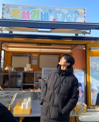 변우석 프로필 나이 키 군대 드라마 작품+변우석 배경화면