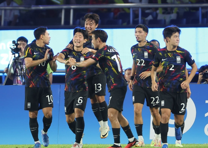 항저우 아시안게임 남자 축구 4강전