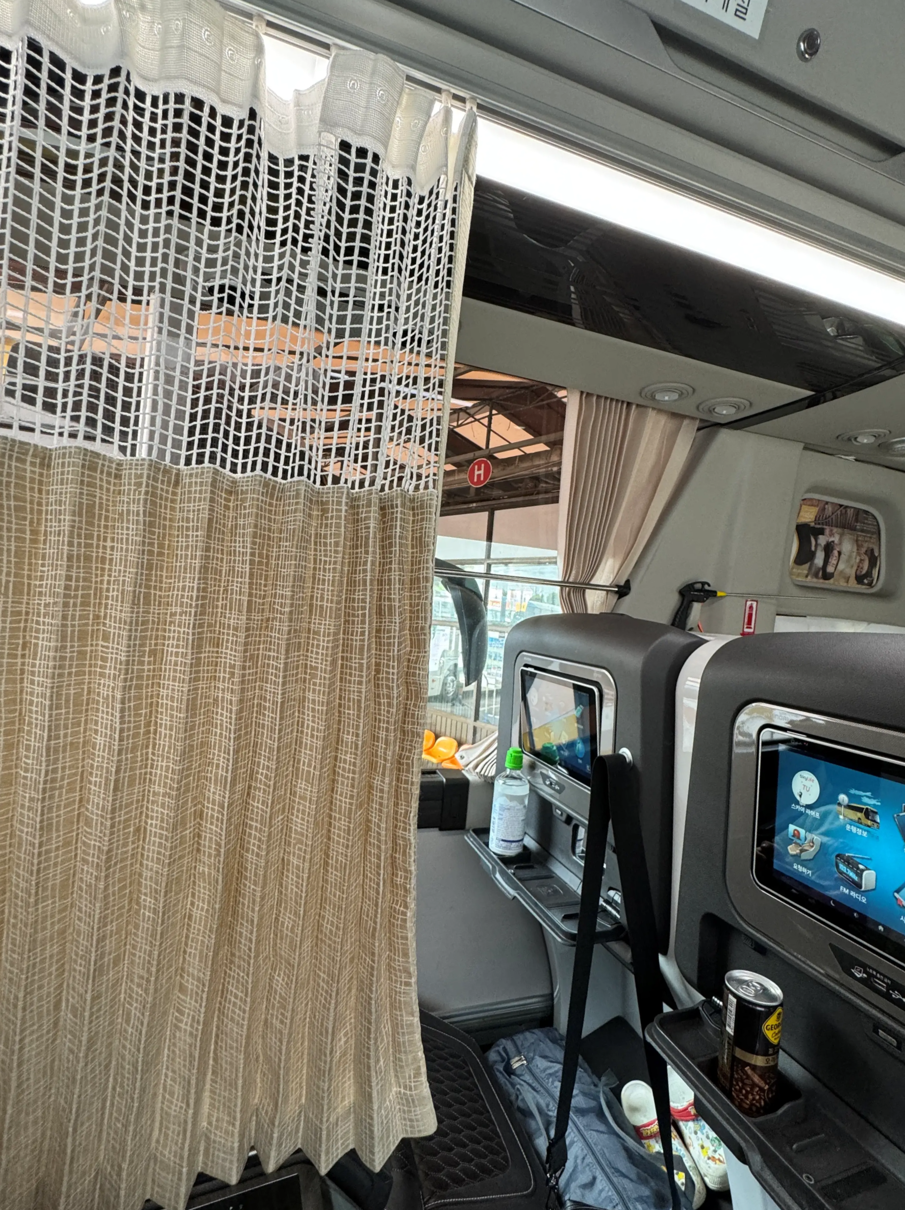 동서울-양양-프리미엄-고속버스-가림막-커튼
