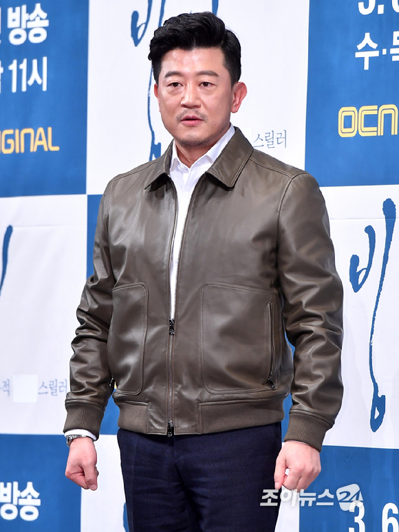 배우 박상민이 26일 오후 서울 논현동 임피리얼팰리스호텔에서 열린 OCN 새 수목드라마 '빙의' 제작발표회에서 포즈를 취하고 있다. [사진=조이뉴스24 포토DB]