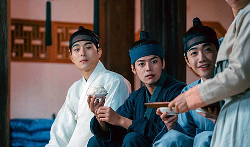 꽃선비-열애사-김시열-강산-정유하-배우들-모습