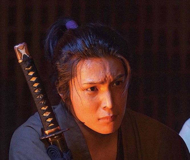 【일본 시대극 영화 추천】 레전드 앤 버터플라이 다시보기 줄거리 결말 후기 리뷰 스포일러