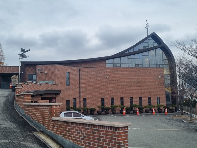 천안 신방동성당