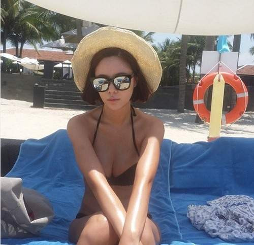 황정음 데뷔 및 활동