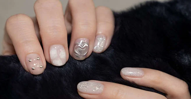 홍대 네일 헤이오브제