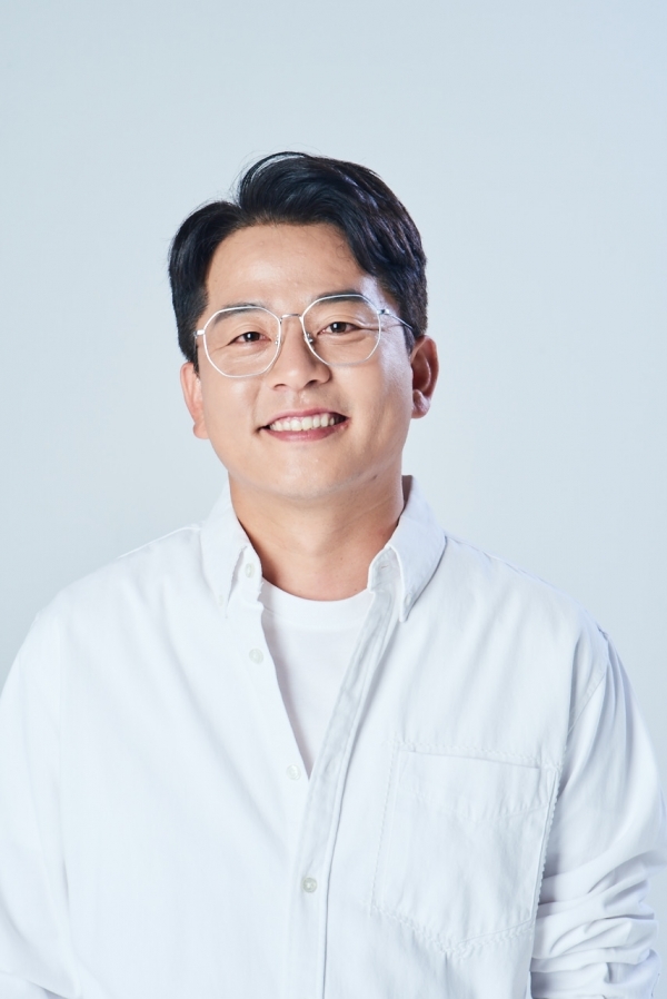 김준호 개그맨 나이 프로필 키 인스타 김지민 과거 결혼 이혼 리즈 전부인 화보