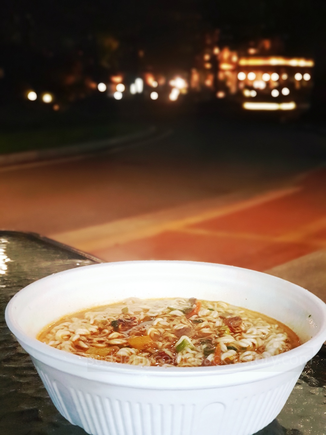 야경-왕뚜껑-라면