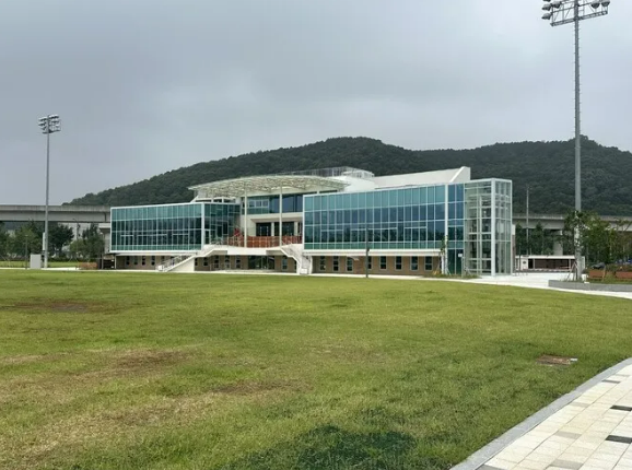 세리팍 위드 용인,용인 북카페,세리팍 위드 예약,용인 주차 쉬운 카페,박세리 카페 위치,북카페 프로그램 예약