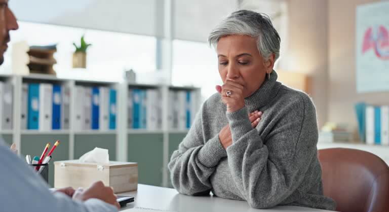 소화불량? 속쓰림? 이것도 식도염 증상일 수 있다!