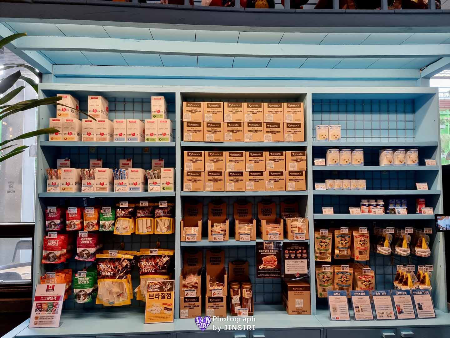 ๊นํฌ ์์ด ๋ณตํฉ๋ฌธํ๊ณต๊ฐ ๋ํ ๋ธ๋ฐ์น ๋ฒ ์ด์ปค๋ฆฌ ์นดํ 55๊ฐค๋ฐ