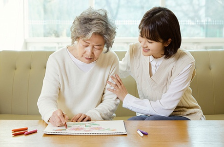 간병인을 위한 알츠하이머 관리팁