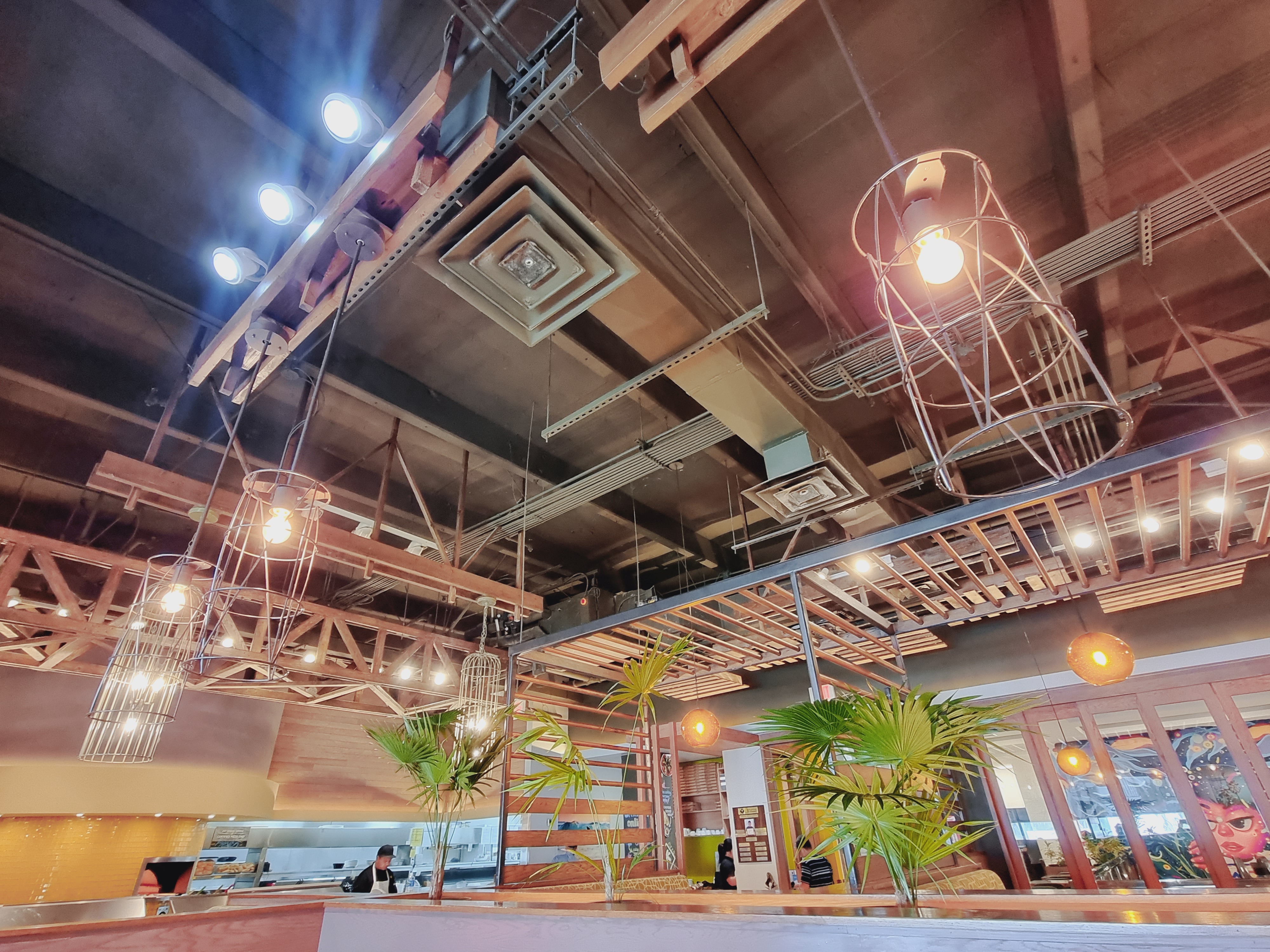 괌맛집 미국음식 피자와 샐러드 맛집 California Pizza Kitchen