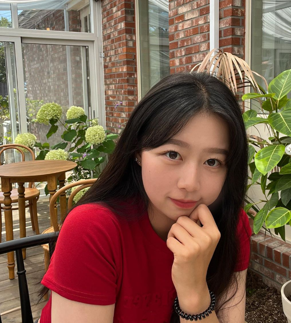 임시현 극우 이기야 논란 손가락