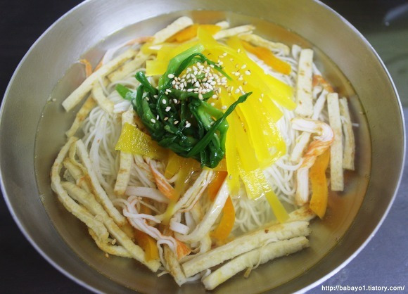 잔치국수레시피 어묵단무지국수