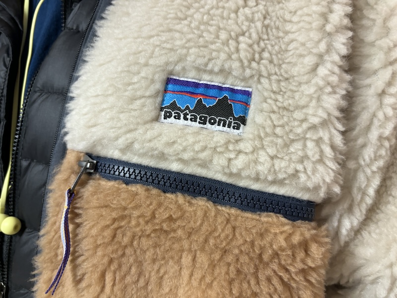 독특한 로고