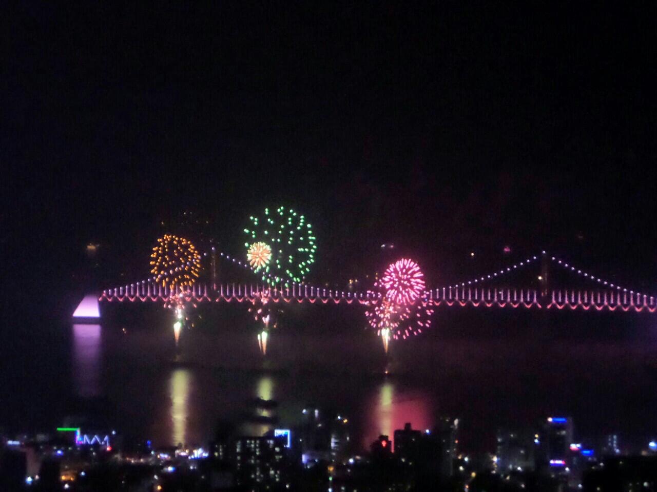 황령산 전망대에서 본 불꽃 사진