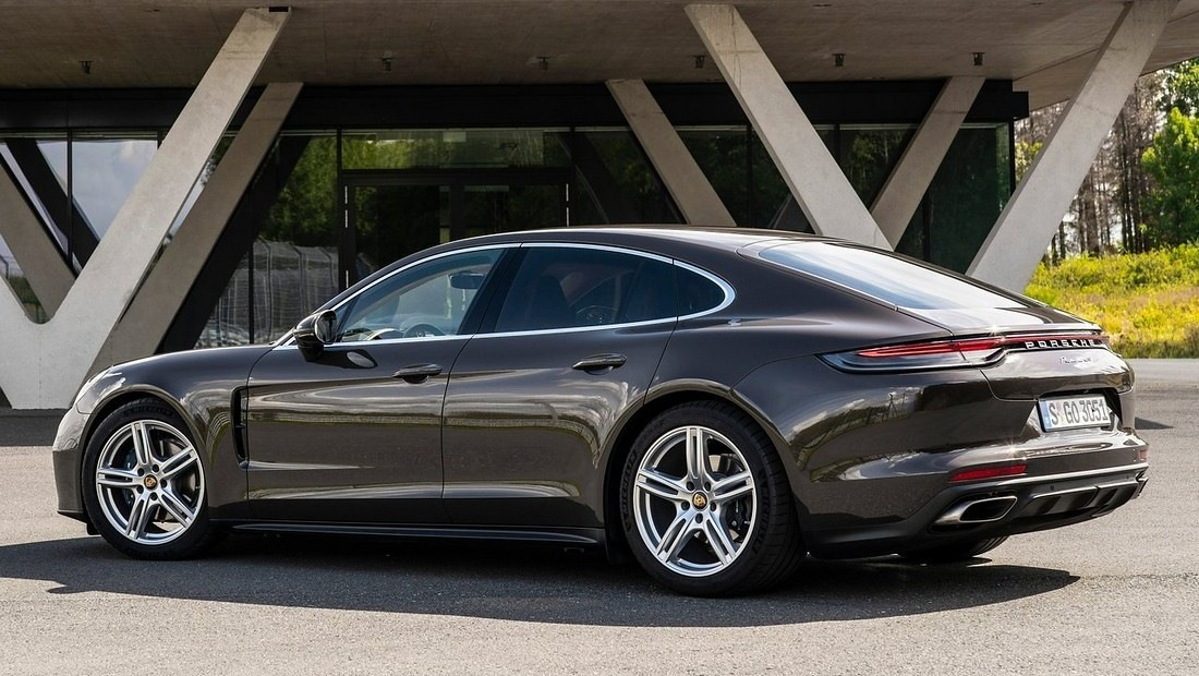 포르쉐 파나메라