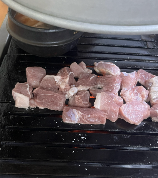금순 할매 연탄불 돼지갈비