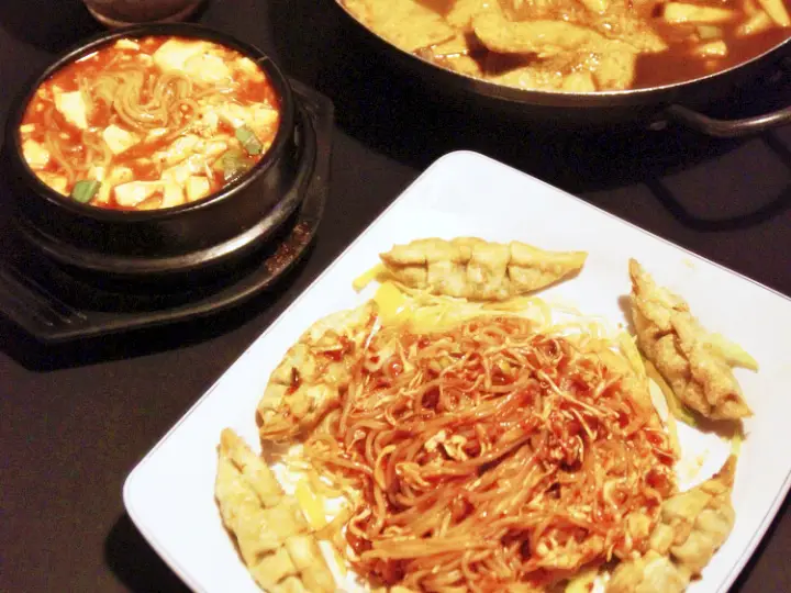 소문의 맛집 월 매출 1억 원! 32년 전통 즉석떡볶이 추천 떡볶이집 송파역 맛집