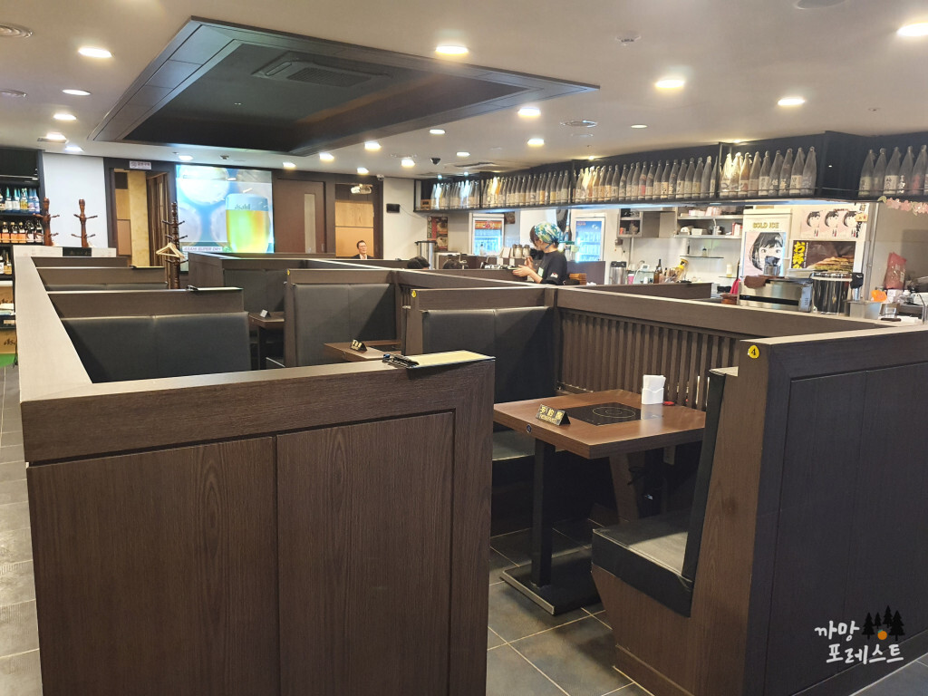 종로 이자카야 아이와 내부