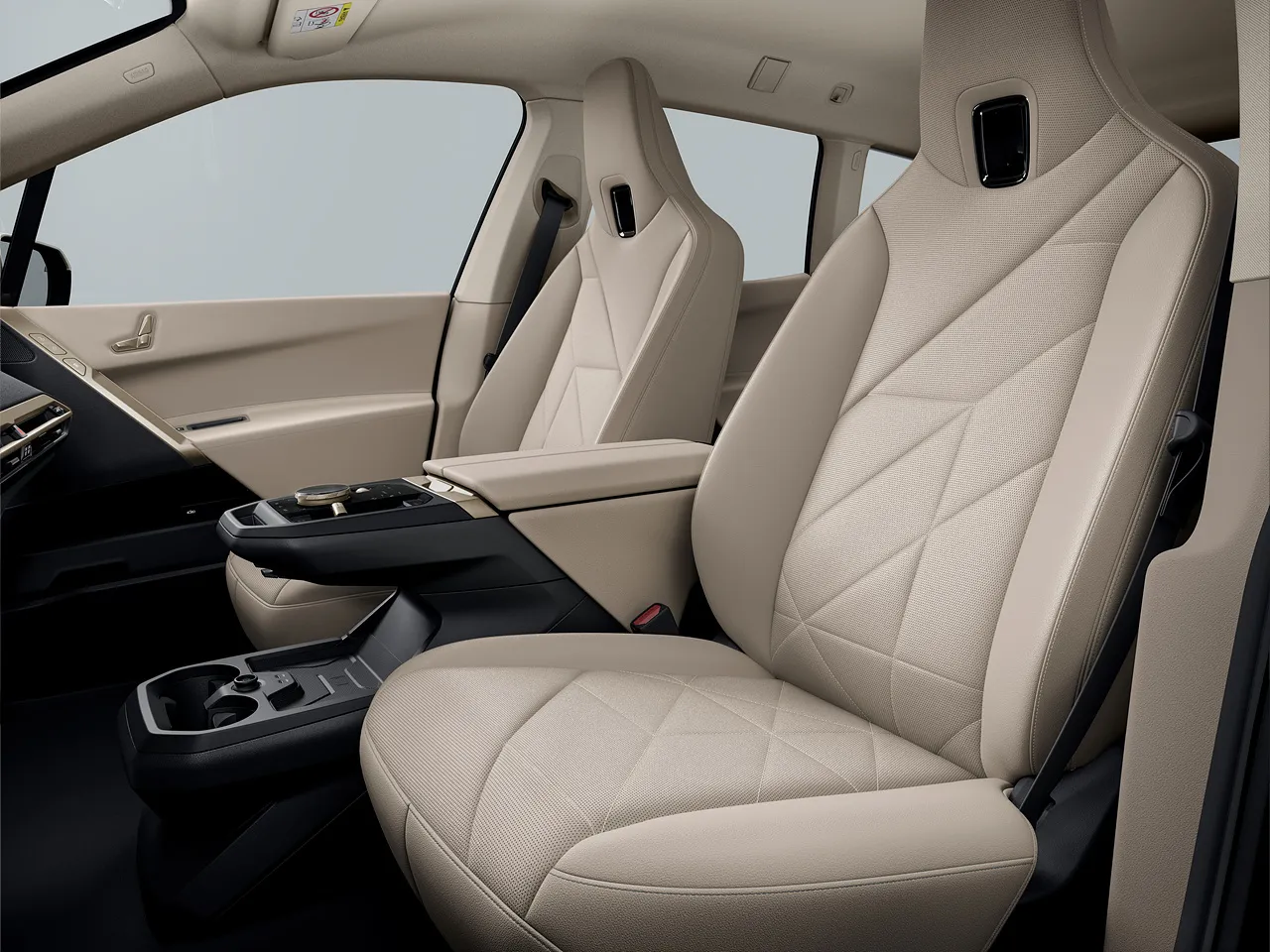 BMW iX 자동차 이미지