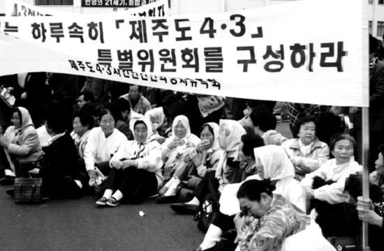 영화 &ndash; 〈레드헌트〉스틸 이미지