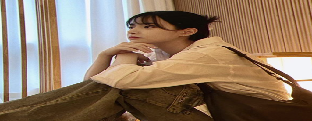 웅크리고-앉아있는-여자