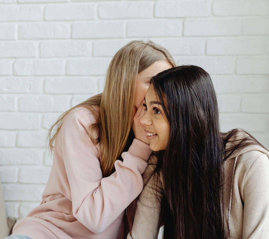 예의범절, 친구 사이에도 중요할까? 진심을 전하는 사과법과 선물 예절 가이드